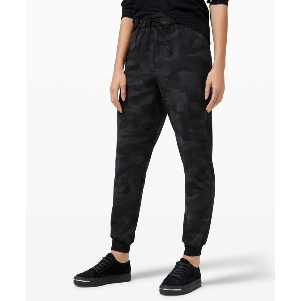 Lululemon Stretch High Rise Jogger Womens 4 Black Camo Luxtreme Full Length